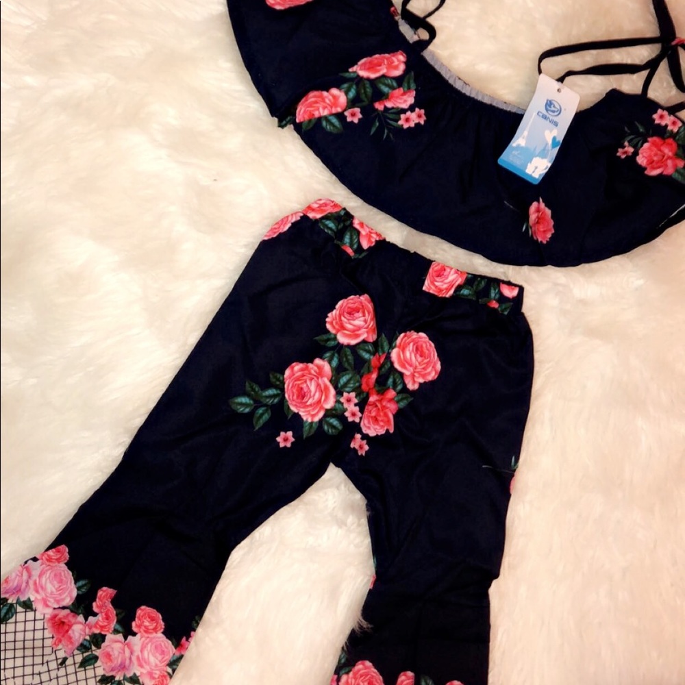 💕 CUTE BABY CROP & BELL BOTTOMS 💕